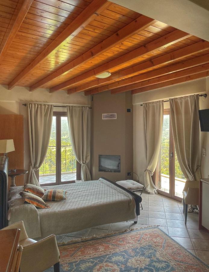 Xenonas Vasilikou Hotel Valtessiniko Ngoại thất bức ảnh